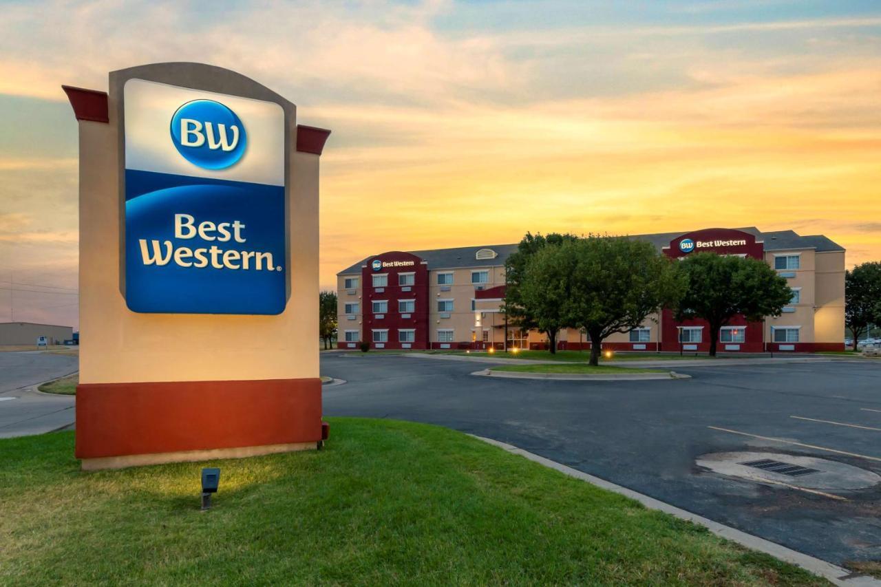 Best Western Governors Inn And Suites Вічіта Екстер'єр фото