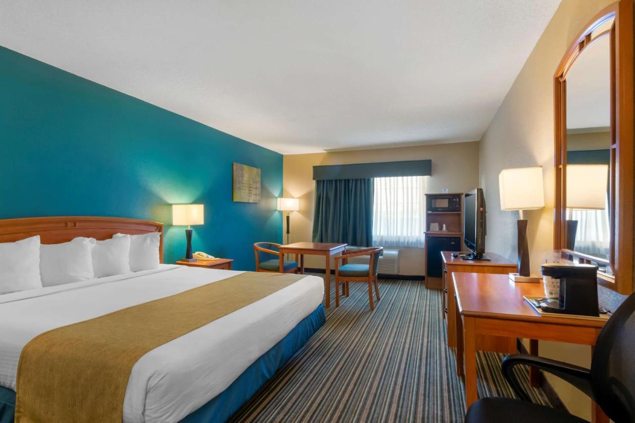 Best Western Governors Inn And Suites Вічіта Екстер'єр фото