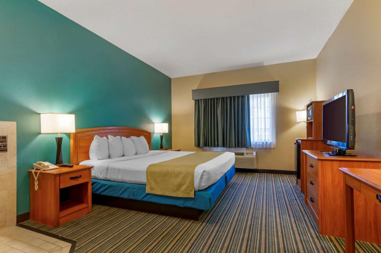 Best Western Governors Inn And Suites Вічіта Екстер'єр фото